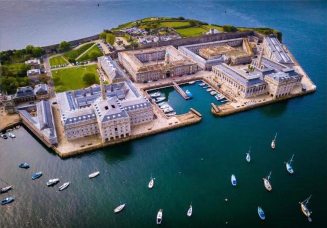 Royal William Yard Luxury Apartments At "The Bruce" Плимът Екстериор снимка